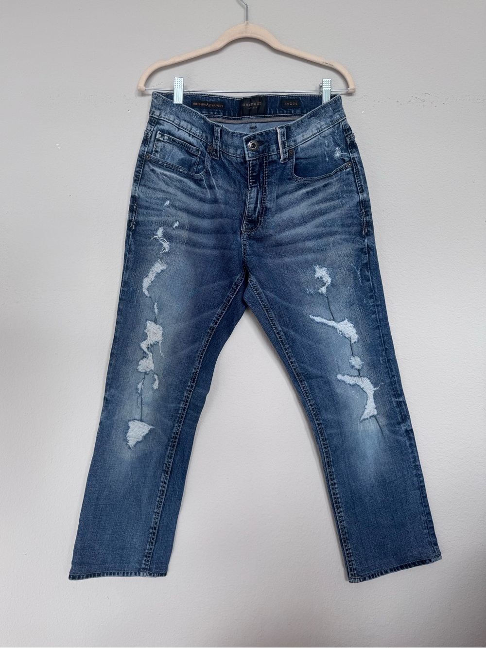 Outpost Makers Mens Jeans 32x27 Original Straight Distressed Blue Hemmed Short